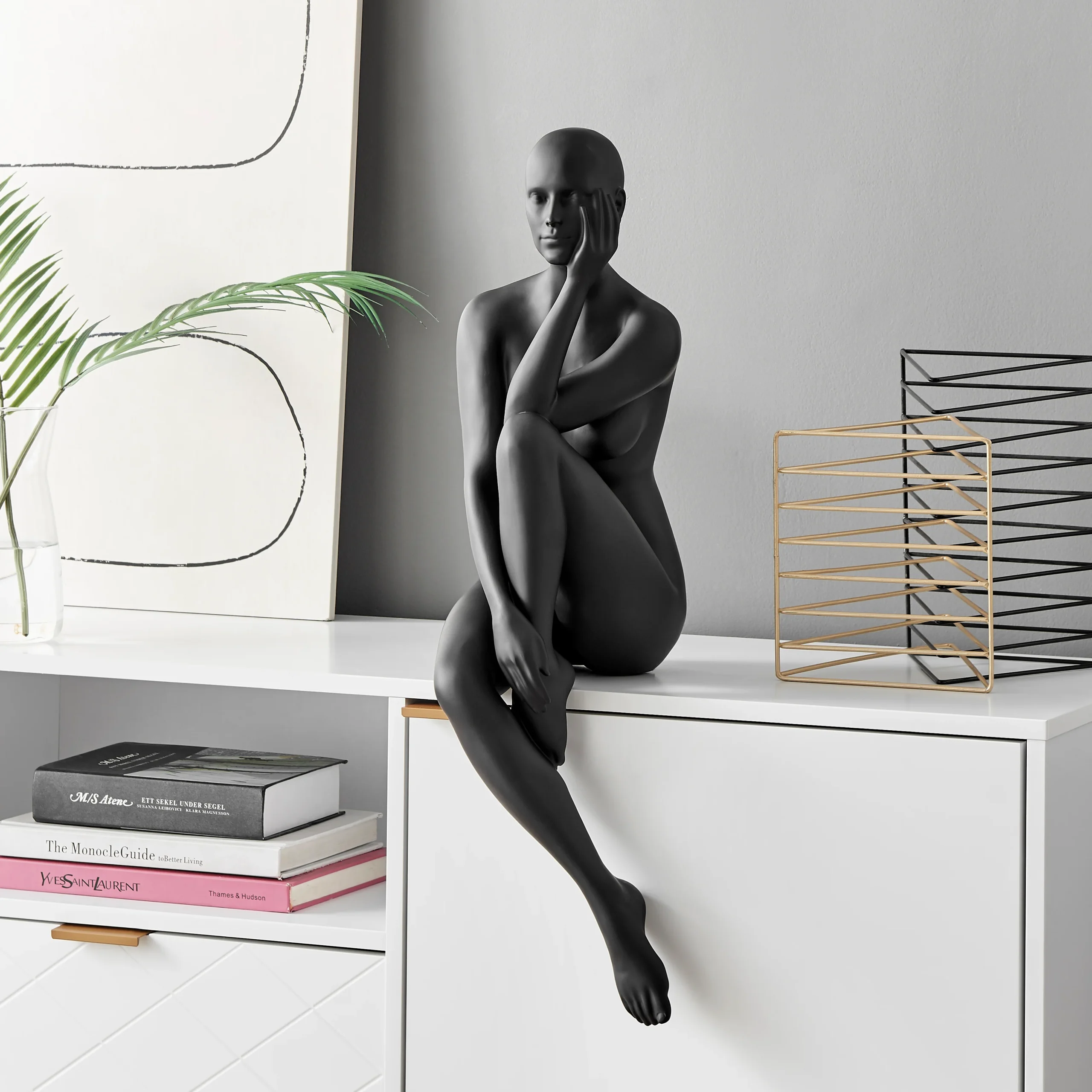 Antoinette – Modern Matte Black Sculpture by Satgart